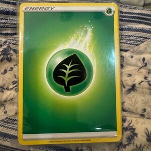 Pokémon Grass Energy Card